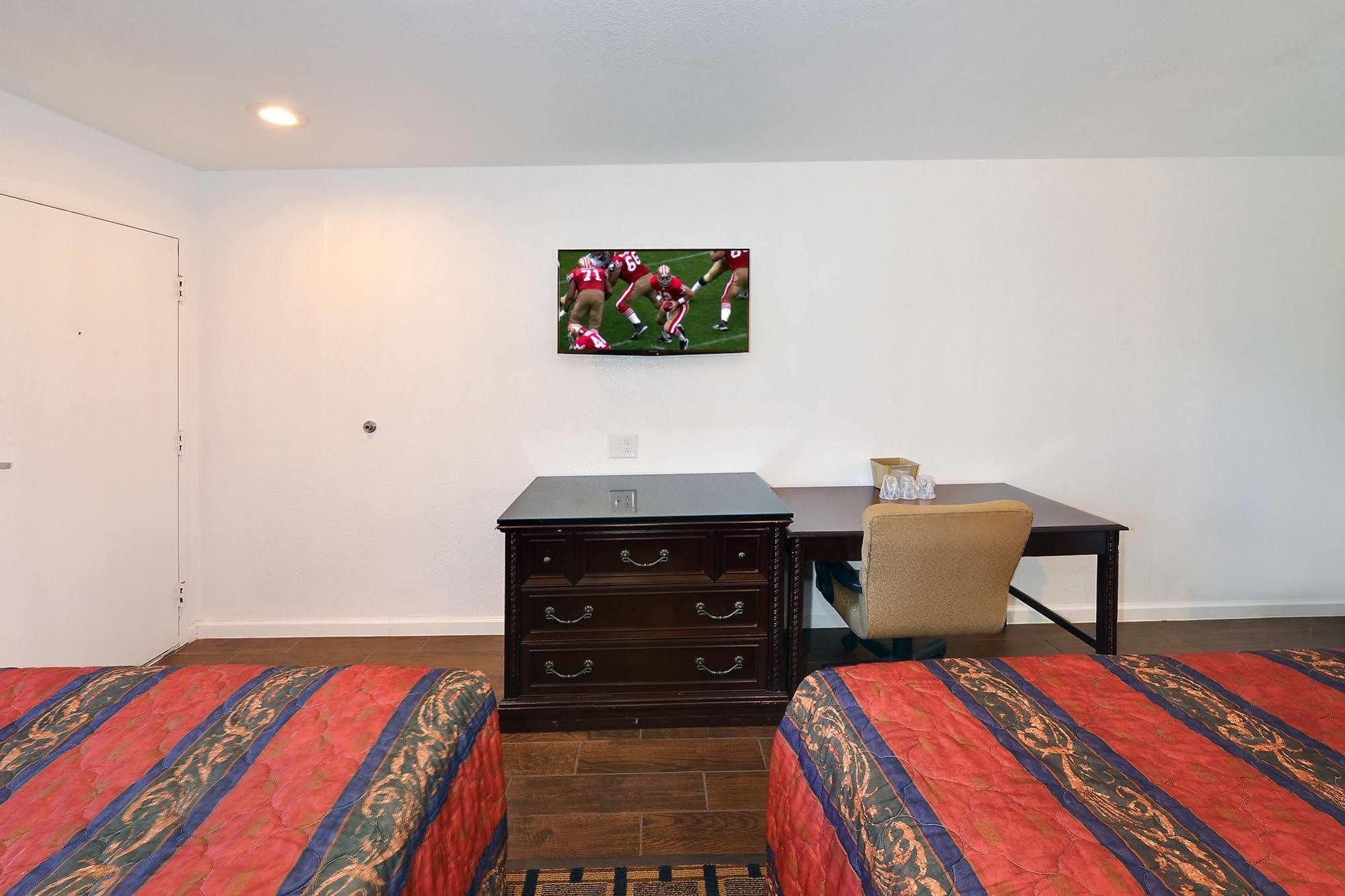 Budget Inn Expressway Hub Rohnert Park Buitenkant foto