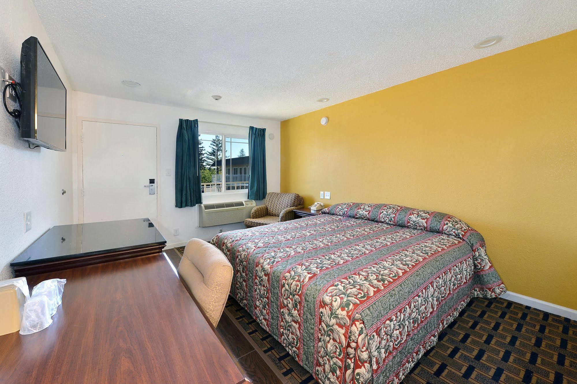Budget Inn Expressway Hub Rohnert Park Buitenkant foto
